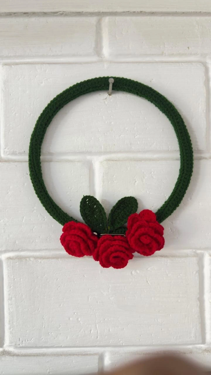 Fully Handmade Crochet Wreath – 16 cm